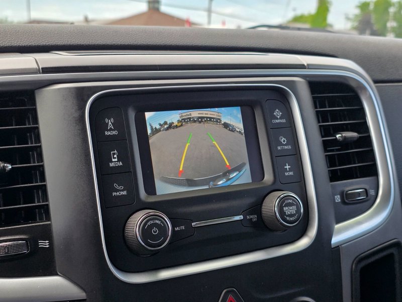 2022 Ram 1500 Classic SLT SLT / Power Driver Seat
