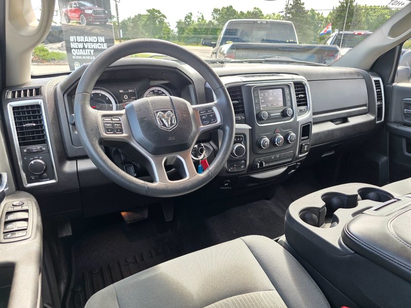2022 Ram 1500 Classic SLT SLT / Power Driver Seat