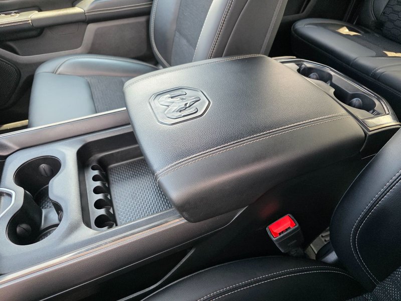 Ram 1500 Sport 2019 Sport / Hitch / Brake Control / Spray in Liner