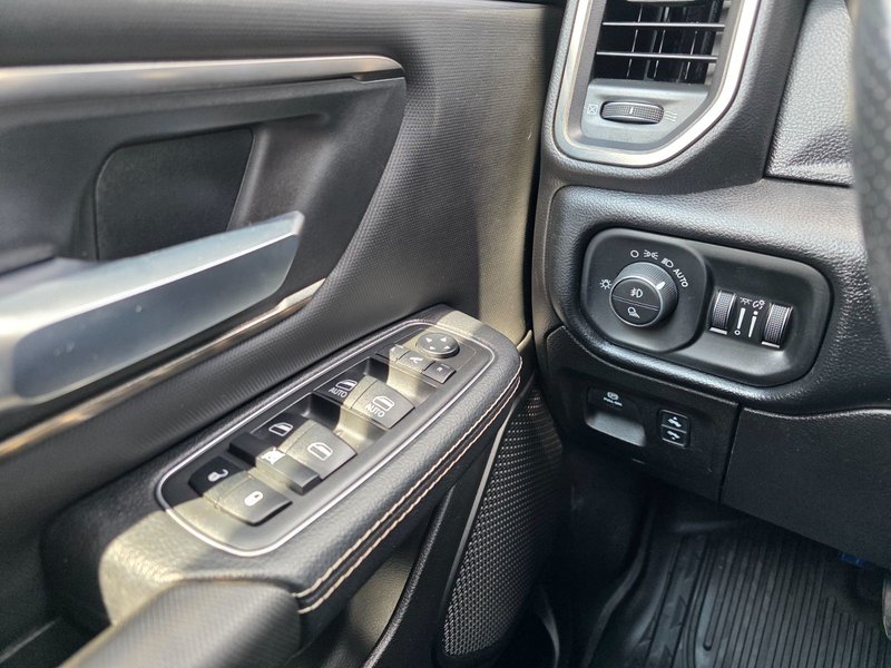 Ram 1500 Sport 2019 Sport / Hitch / Brake Control / Spray in Liner