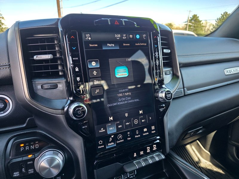 2022 Ram 1500 Sport/Rebel Rebel / Luxury Leather Seats