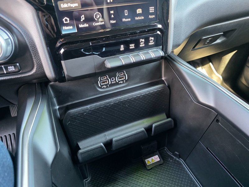 2022 Ram 1500 Sport/Rebel Rebel / Luxury Leather Seats