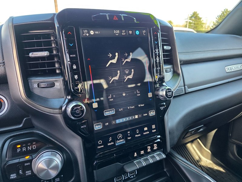 2022 Ram 1500 Sport/Rebel Rebel / Luxury Leather Seats