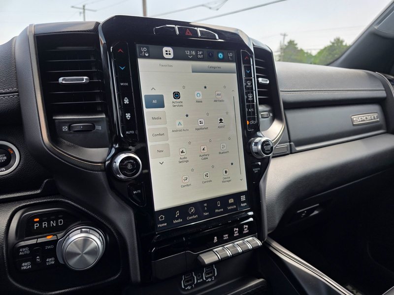 2022 Ram 1500 Sport Sport / Hemi / Remote Start