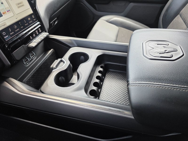 2022 Ram 1500 Sport Sport / Hemi / Remote Start