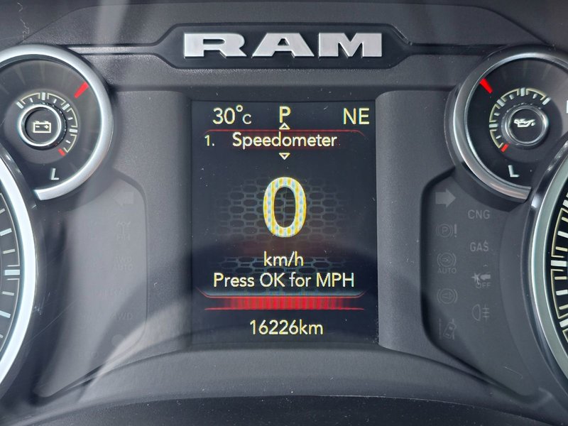 Ram 1500 Big Horn/Lone Star 2023 Big Horn / Hemi / Trailer Brake Controller