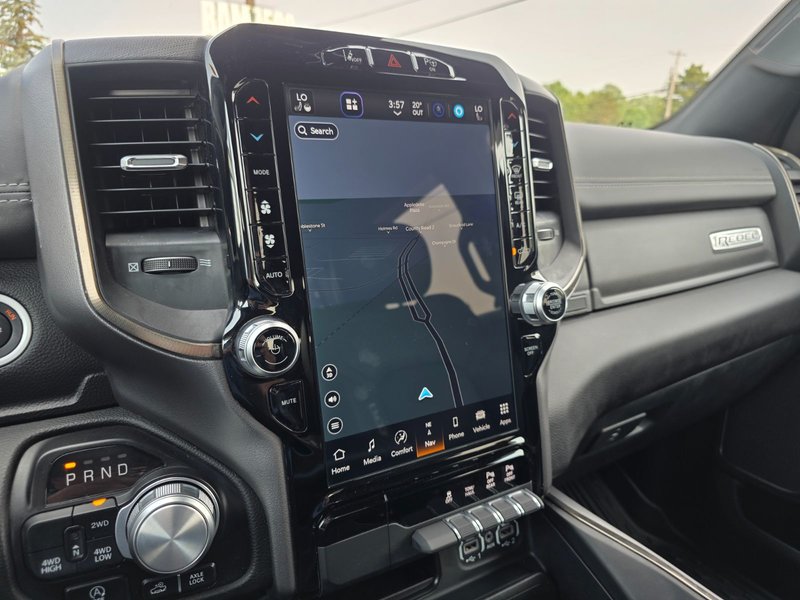 2023 Ram 1500 Sport/Rebel Rebel / HEMI / Leather / Sunroof