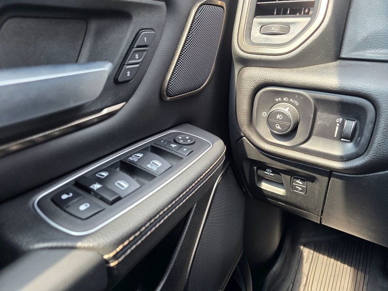 2023 Ram 1500 Sport/Rebel Rebel / HEMI / Leather / Sunroof