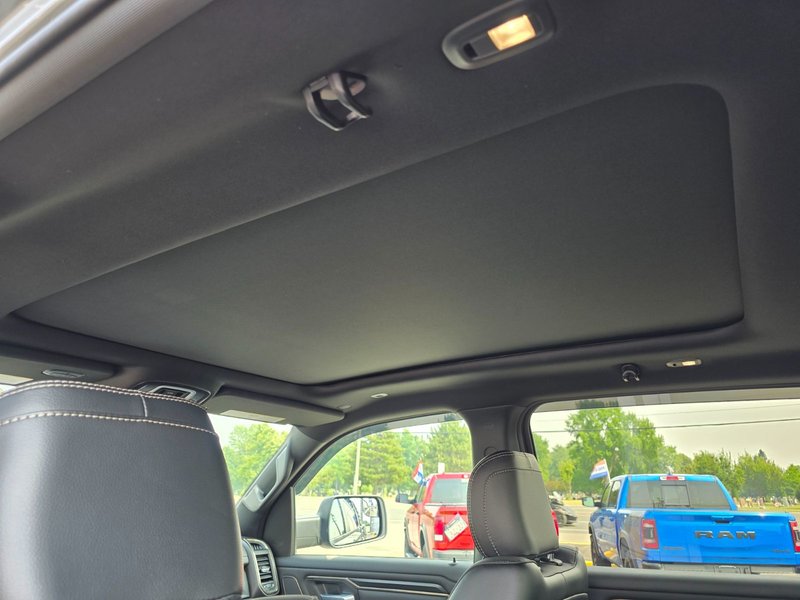 2023 Ram 1500 Sport/Rebel Rebel / HEMI / Leather / Sunroof