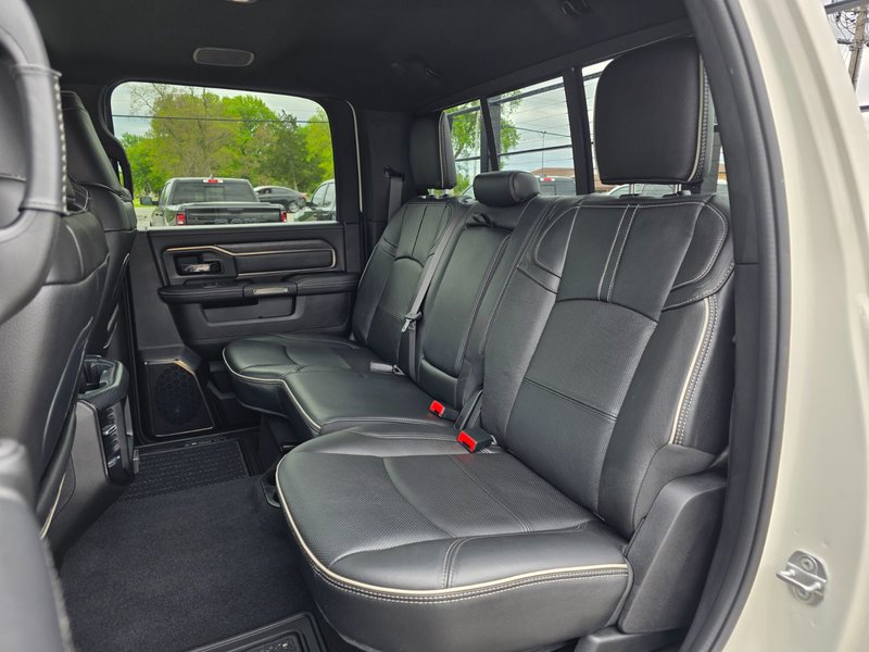 2022 Ram 2500 Limited Limited / Cummins Diesel / Vented Seats