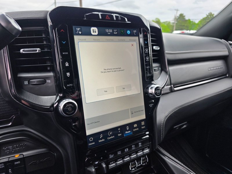 2022 Ram 2500 Limited Limited / Cummins Diesel / Vented Seats