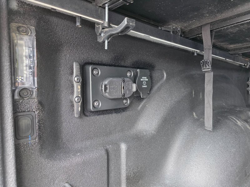2022 Ram 2500 Limited Limited / Cummins Diesel / Vented Seats