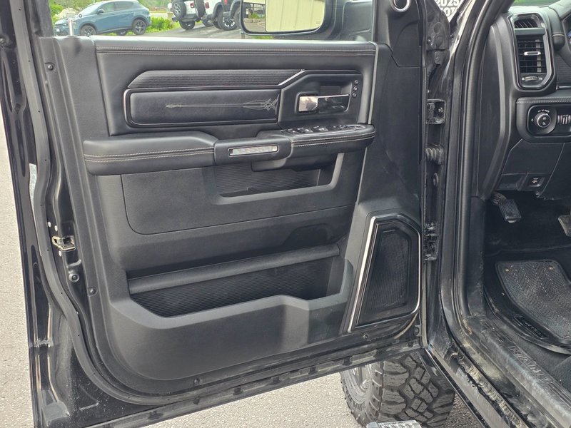 2022 Ram 2500 Limited Limited / Vented Leather Seats / Cummins Diesel