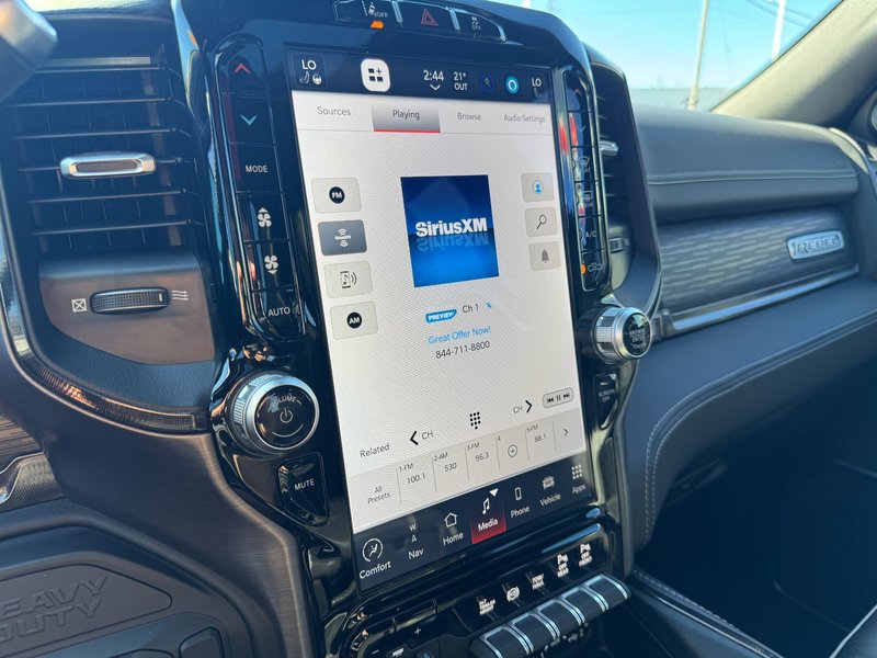 2024 Ram 2500 Rebel Rebel / Sunroof / Tow group / 5th wheel prep