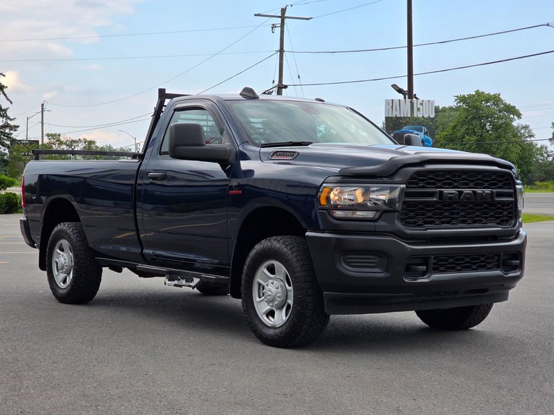 Ram 3500 Tradesman 2023 Tradesman / Diesel / 4x4 / Work Truck
