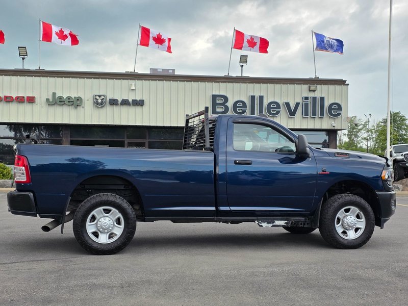 Ram 3500 Tradesman 2023 Tradesman / Diesel / 4x4 / Work Truck