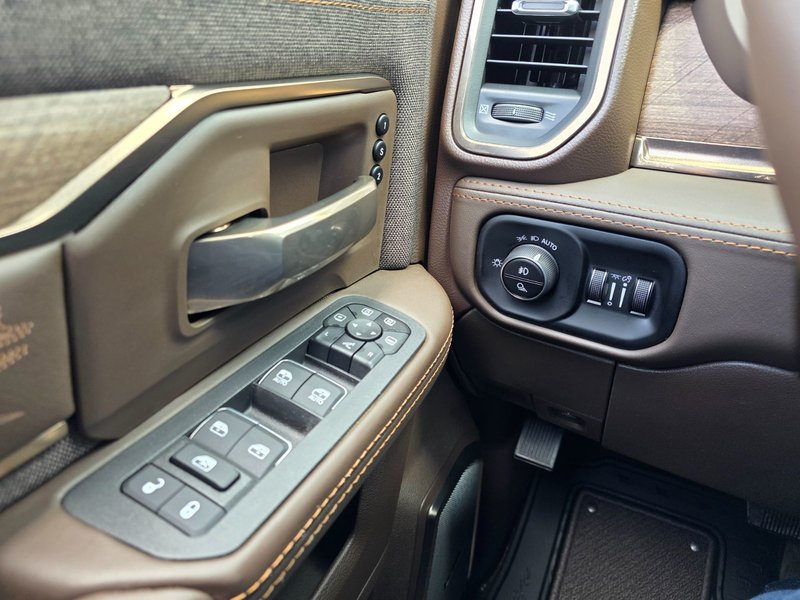 2025 Ram 3500 LIMITED LONGHORN