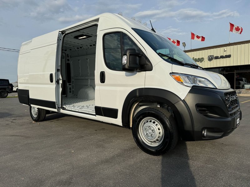 2025 Ram PROMASTER CARGO VAN 3500 TRADESMAN W/ PASS SEAT