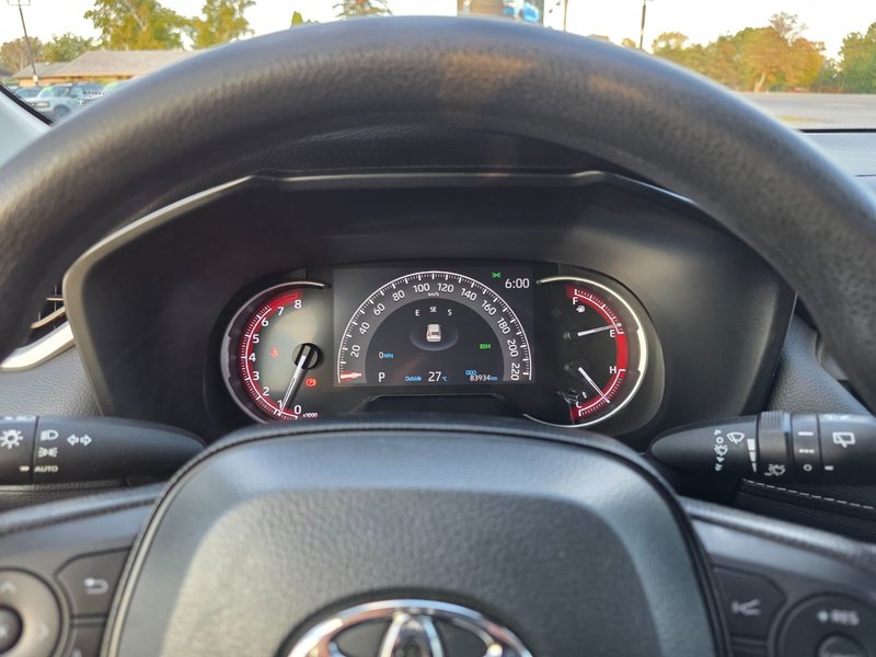 2023 Toyota RAV4 LE LE / All Wheel Drive