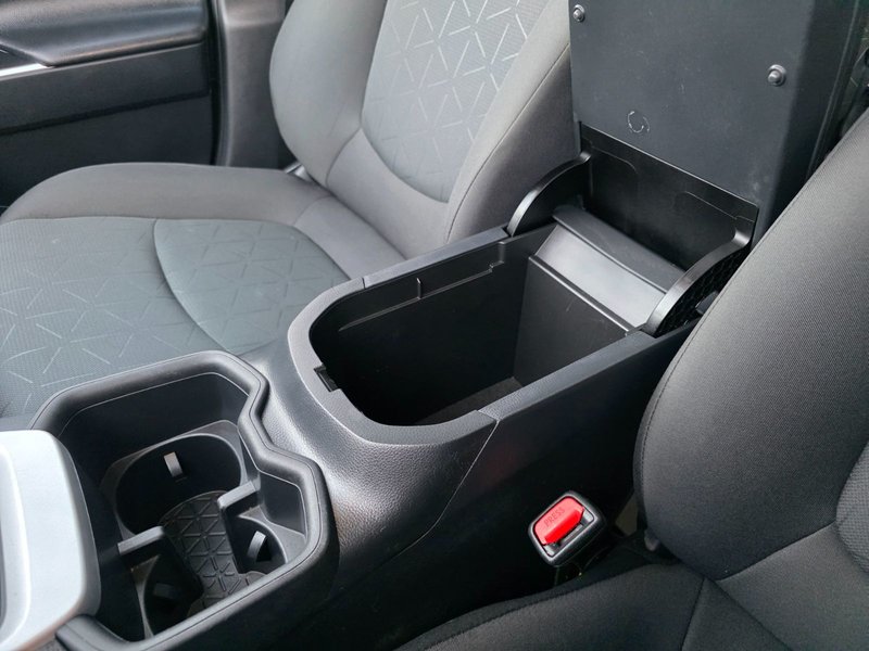 2023 Toyota RAV4 LE LE / All Wheel Drive