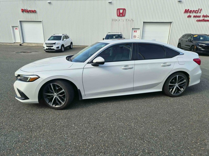 Honda Civic Sedan TOURING 2024 à Saint-Georges, Québec