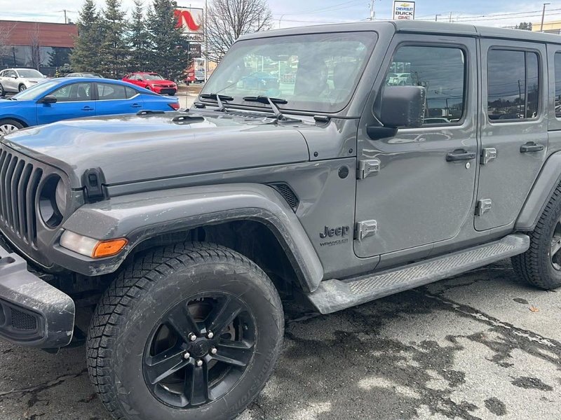 2022 Jeep Wrangler Unlimited Sahara Altitude in Saint-Georges, Quebec