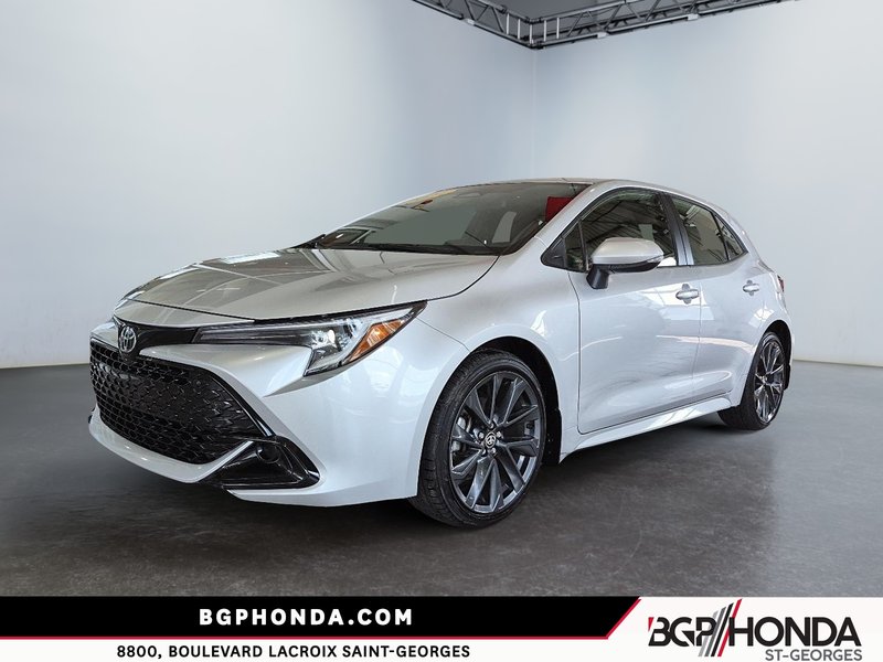 2024 Toyota Corolla Hatchback SE in Saint-Georges, Quebec