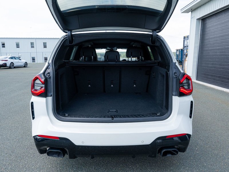 2022 BMW X3 M40i