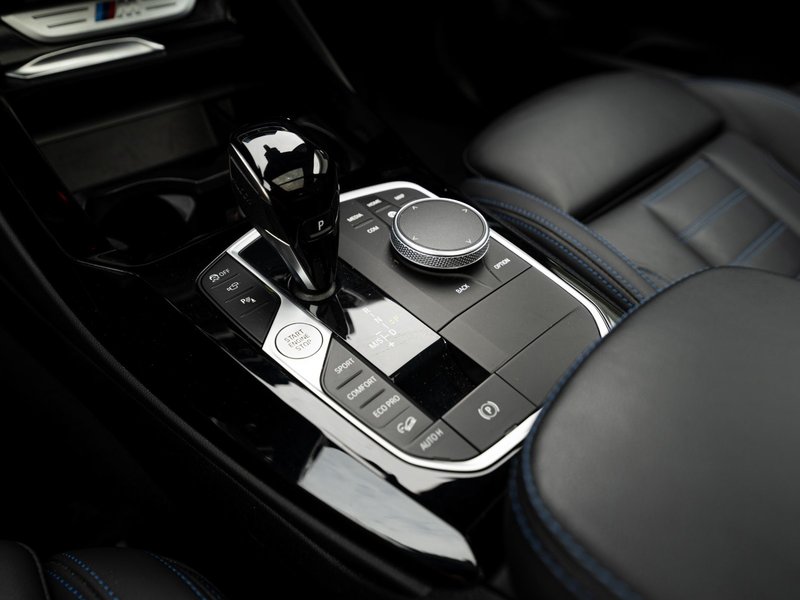 2022 BMW X3 M40i