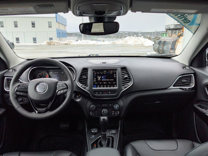 2023 Jeep Cherokee Altitude