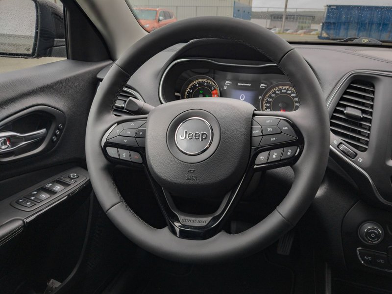 2023 Jeep Cherokee Altitude