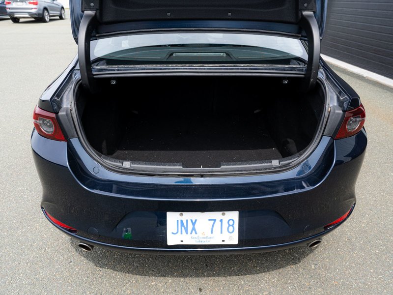 2021 Mazda 3 GS