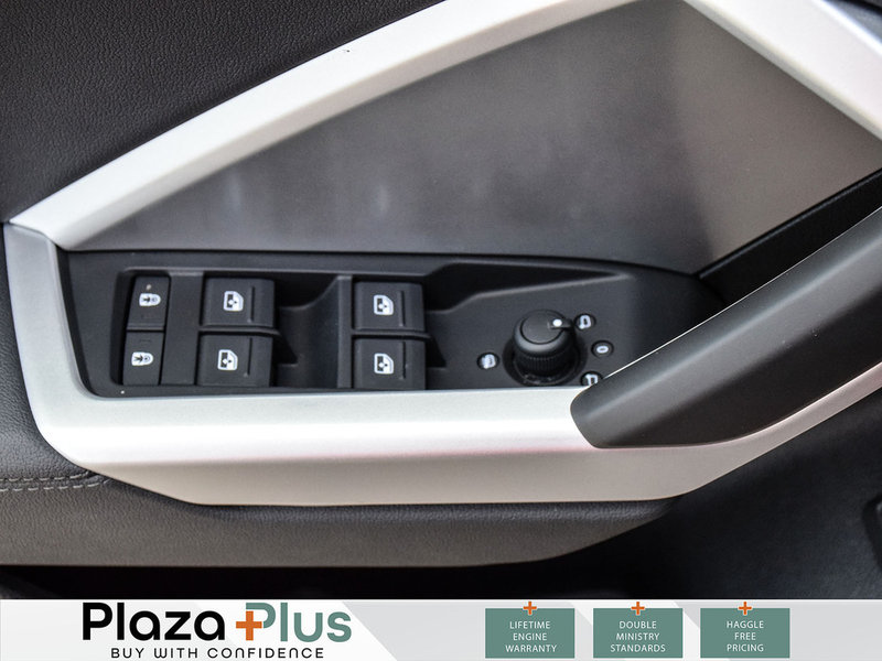 2025 Audi Q3 PREMIUM Leather  |  Black Optic | Vorsprung pkg