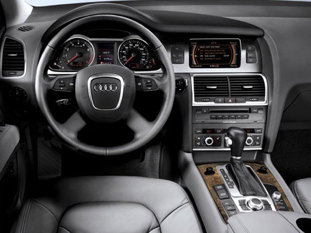2008 Audi Q7 3.6L Sold AS-IS | Clean CarFax Report | All Wheel Drive |