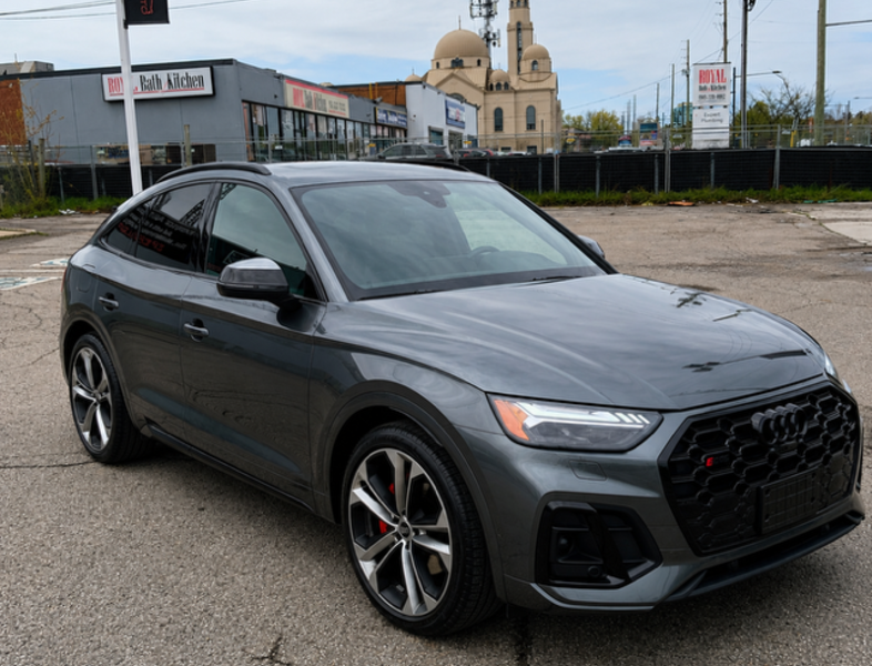 2023 Audi SQ5 Sportback Technik 1 Owner | Black Optic Package | Clean CarFax Report | Dimond Stitching | Certified |