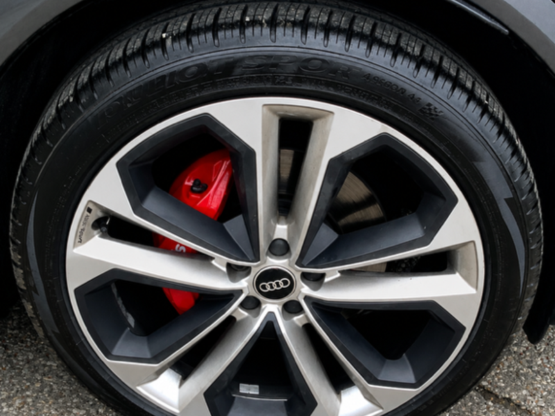 2023 Audi SQ5 Sportback Technik 1 Owner | Black Optic Package | Clean CarFax Report | Dimond Stitching | Certified |