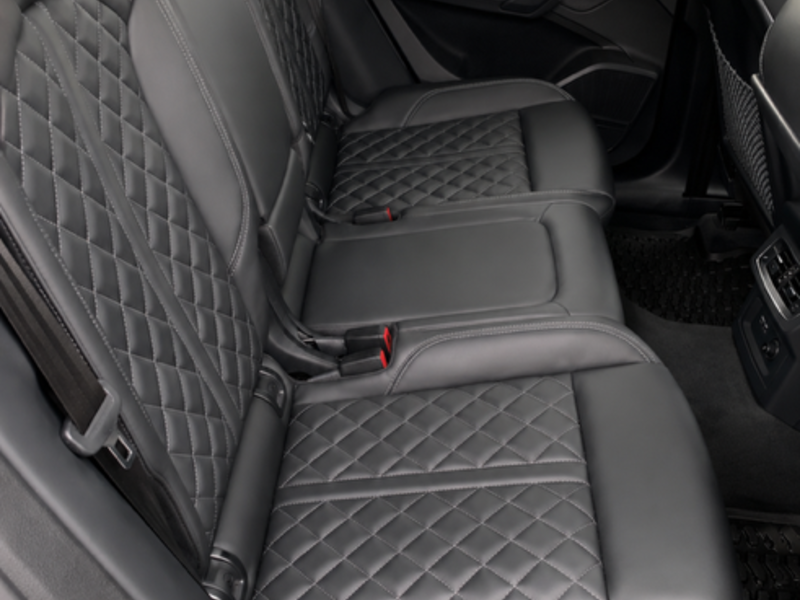 2023 Audi SQ5 Sportback Technik 1 Owner | Black Optic Package | Clean CarFax Report | Dimond Stitching | Certified |
