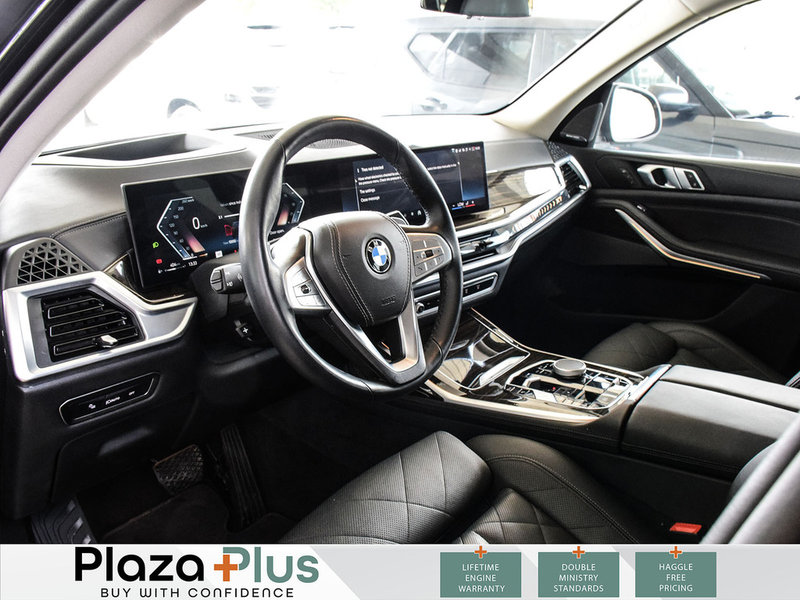 2024 BMW X7 xDrive40i Black Sapphire Metallic Premium Sound System 3rd Row Seat