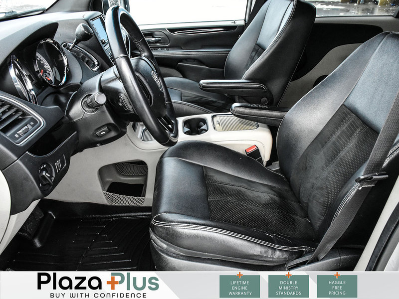 2014 Dodge Grand Caravan 30th Anniversary This vehicle is being sold “As Is”, unfit  | 1 Owner | Power Sliding Doors