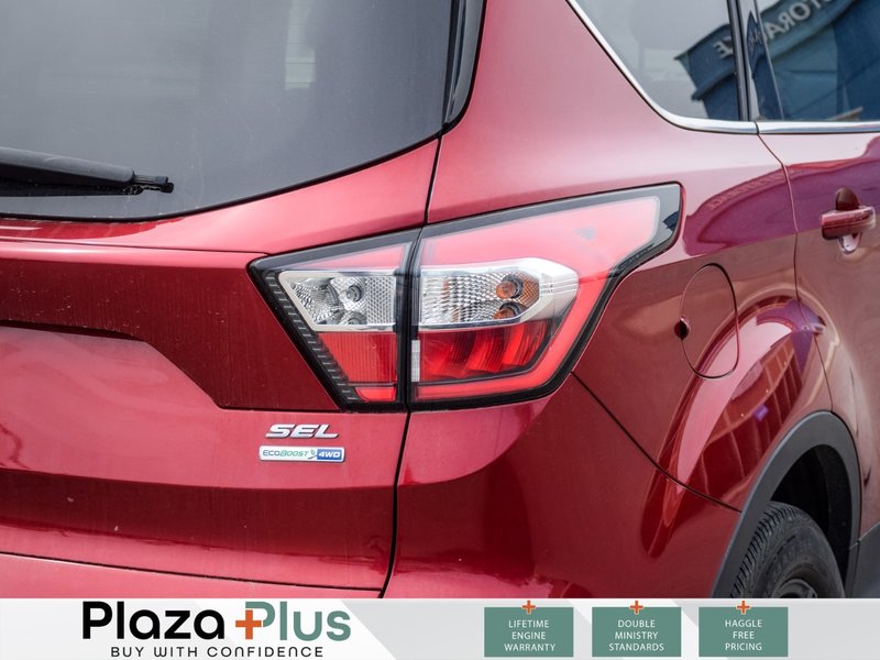 2018 Ford Escape SEL 1 Owner | Clean CarFax Report | Certified | Summer AND Winter tires INC |