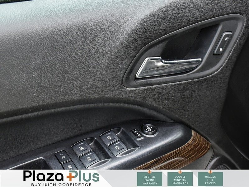 2019 GMC Canyon 4WD Denali Clean CarFax Report | Hard Painted Tonneau Cover | Certified |