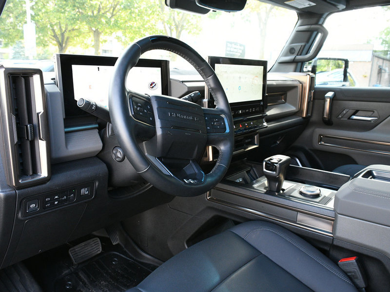 2025 GMC HUMMER EV Pickup 3X CLEAN CARFAX | 3X | LIKE NEW | CERTIFIED |