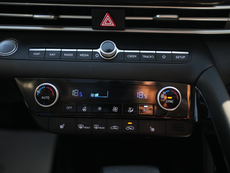 2023 Hyundai ELANTRA LUXURY HYBRID LEATHER/REMOTE START/HEATED SEATS