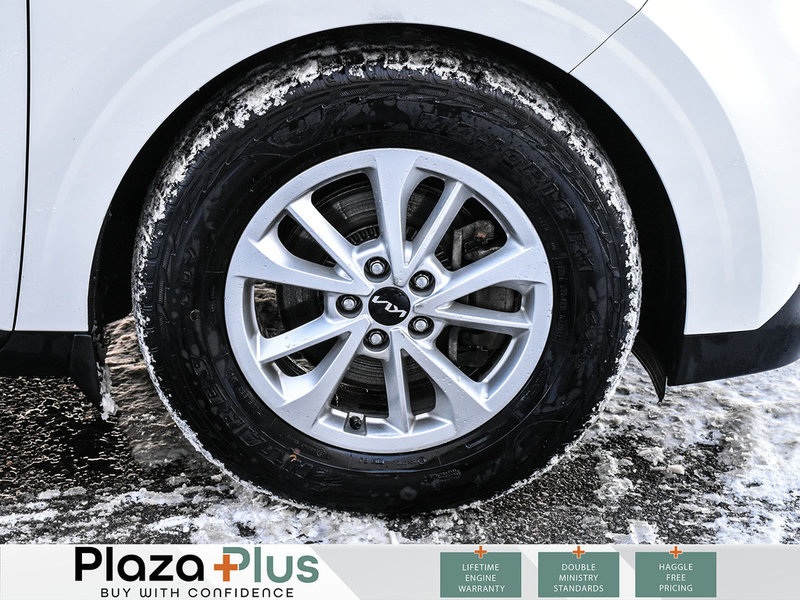 2024 Kia Carnival LX+ 8 Passenger Seating |Clean CarFax | Previous Rental |