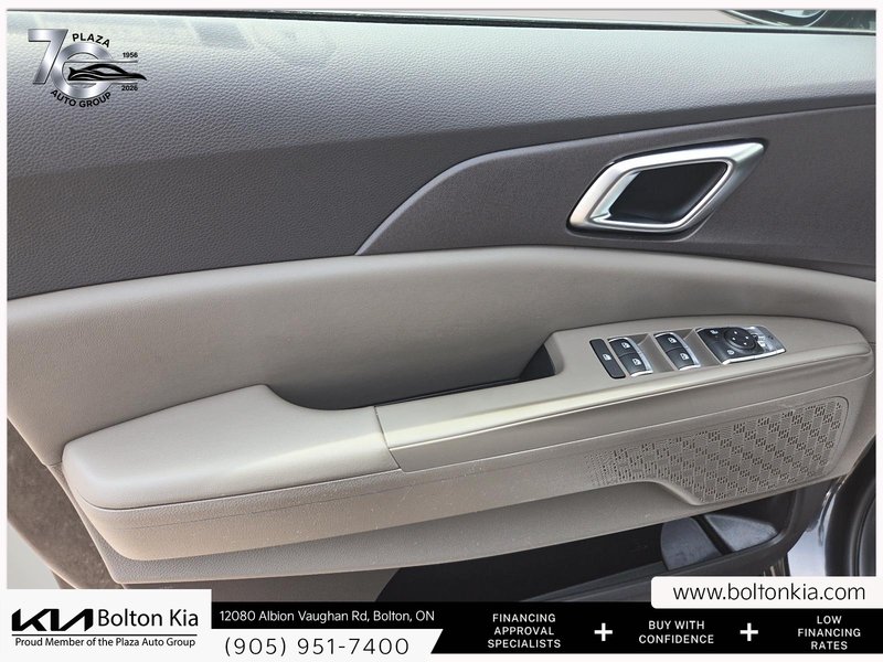 2025 Kia Carnival EX 1 Owner | Clean CarFax | Loaded | Certified |