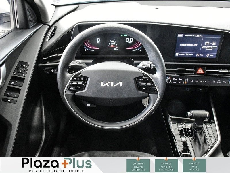 2025 Kia Niro LX Demo Model | Tinted Windows Clean CarFax |
