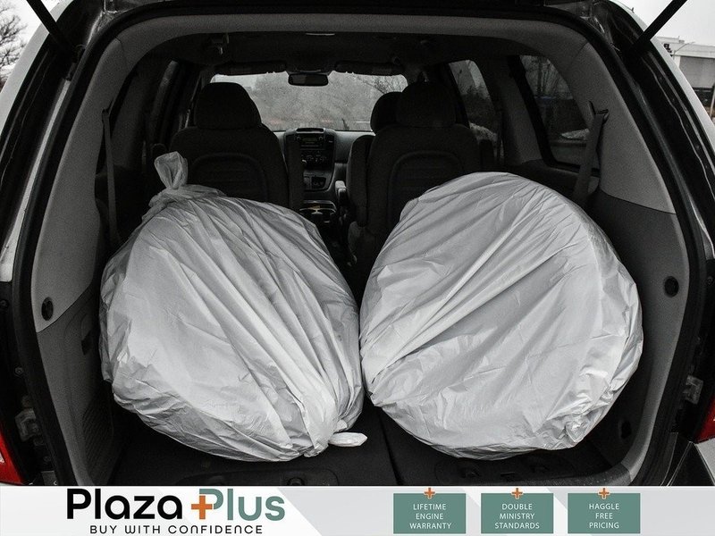 2011 Kia Sedona LX AS-IS Special | Clean CarFax | Great Service Records