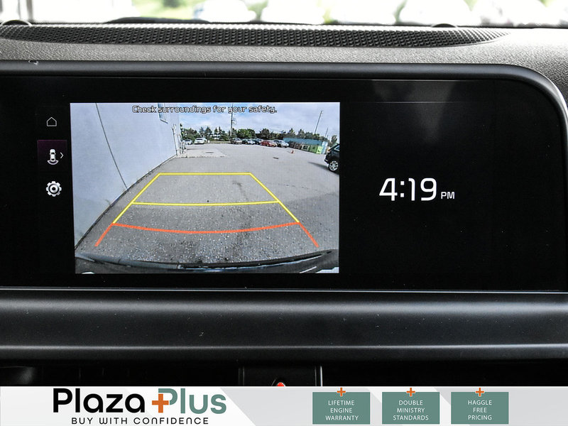 2024 Kia Seltos SX XLine Navigation l Sunroof l Back Up Camera