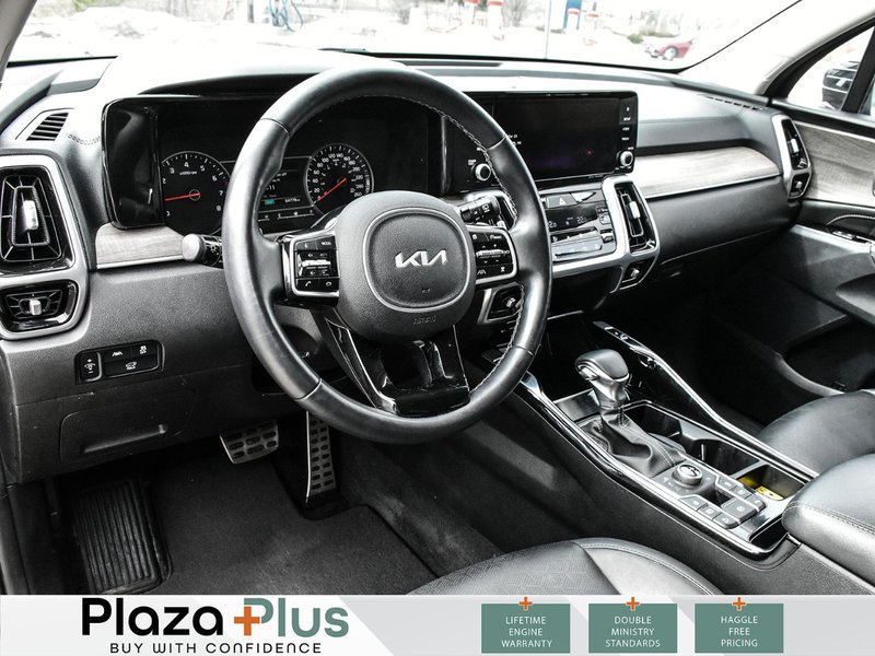 2022 Kia Sorento EX 3RD Row Seating | Loaded | Summer AND Winter Tires