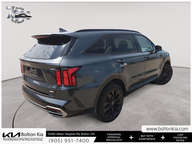 2023 Kia Sorento  Clean CarFax Report | Certified | 3rd Row Seating |